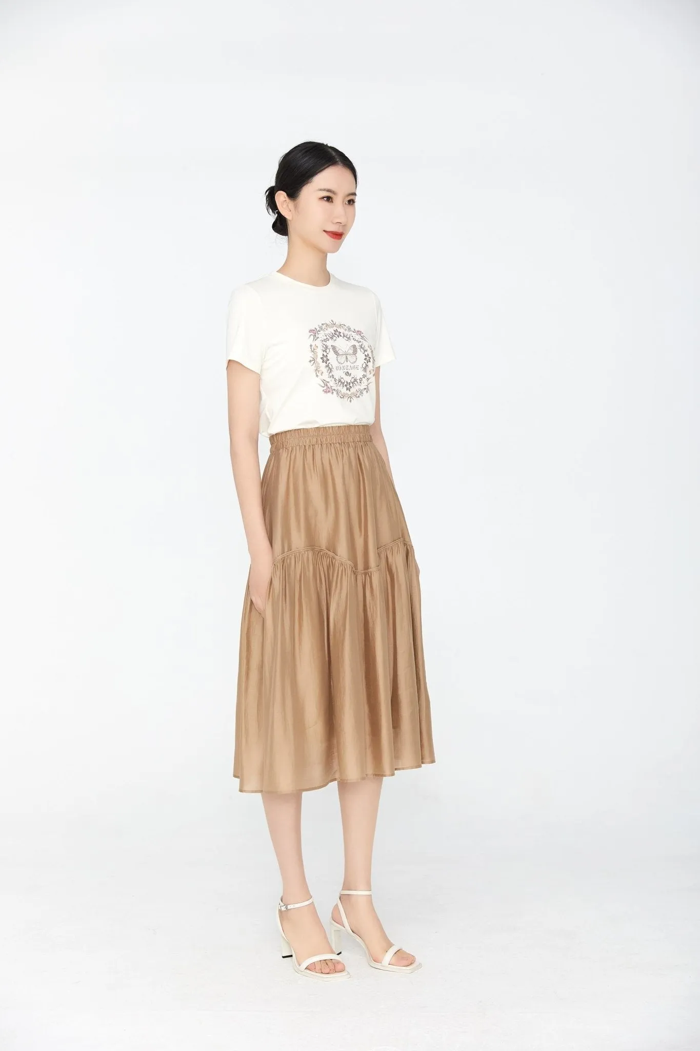 Beige T-shirt With Butterfly Floral Pattern