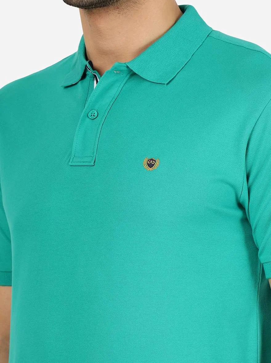 Emerald Green Solid Slim Fit Polo T-Shirt | JadeBlue