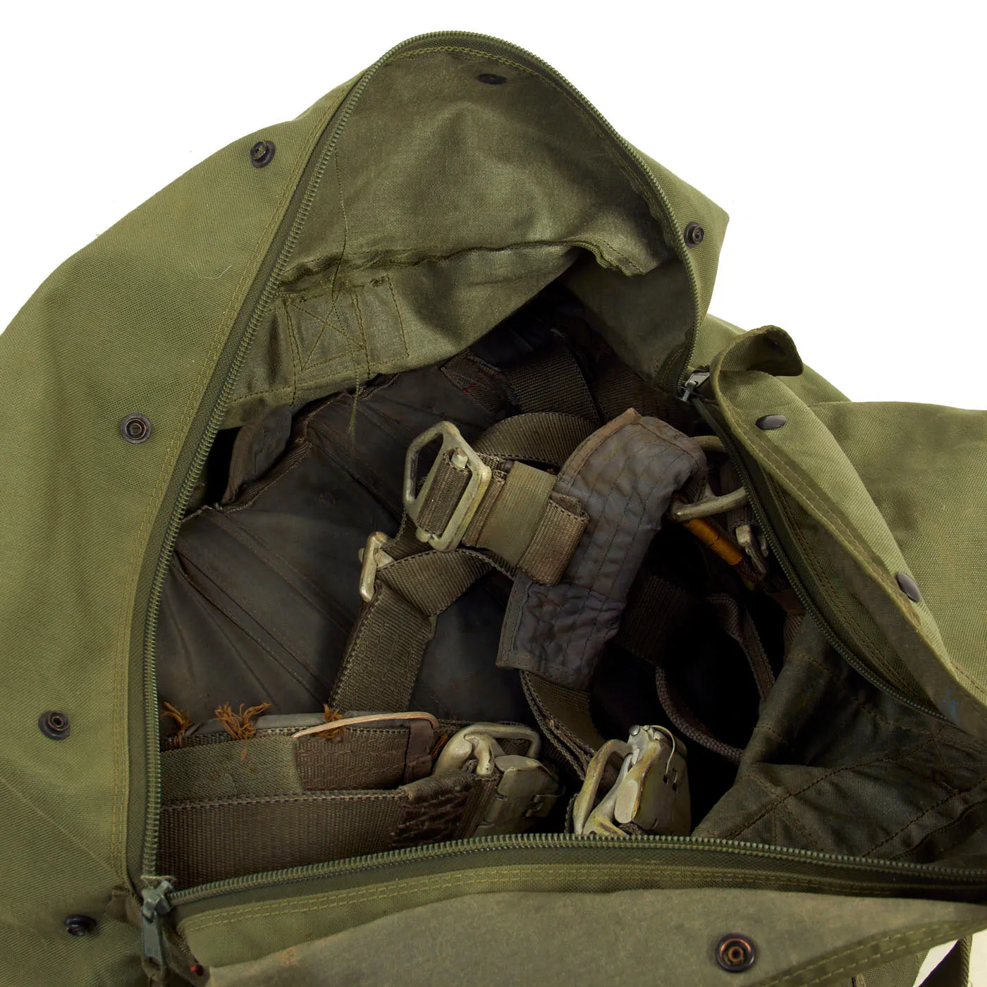 Original U.S. Vietnam War NB-8 Personnel Parachute Assembly With Canopy and Bag by Switlik - Dated 1960